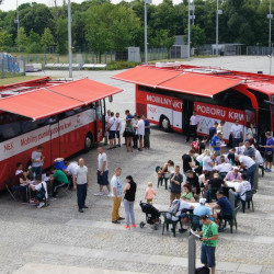 Honorowa zbiórka krwi na Legii